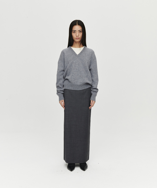 HEUTE(ホイテ)の「CLASSIC STRIPE SKIRT (CHARCOAL)(スカート・レディース・チャコール・FREE)」の2枚目の写真