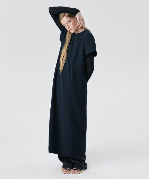 WNDERKAMMER(ブンダーカンマー)の「ショートスリーブポンテドレス_ブラック(ワンピース・レディース・その他・M/S)」の6枚目の写真