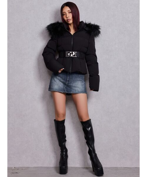 GYDA（ジェイダ）の「GDベルト付きショートダウンコート（ダウンジャケット/コート・レディース・ブラック/オフホワイト・FREE）」の10枚目の写真