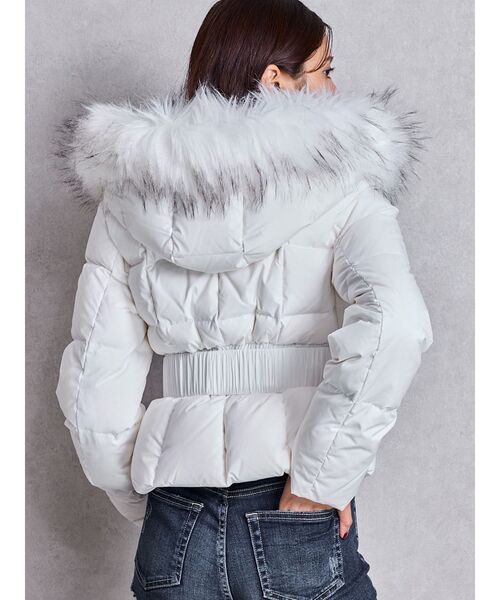 GYDA（ジェイダ）の「GDベルト付きショートダウンコート（ダウンジャケット/コート・レディース・ブラック/オフホワイト・FREE）」の15枚目の写真