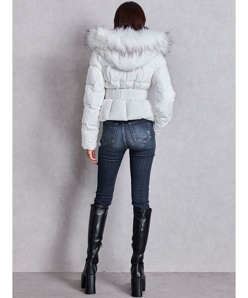 GYDA（ジェイダ）の「GDベルト付きショートダウンコート（ダウンジャケット/コート・レディース・ブラック/オフホワイト・FREE）」の17枚目の写真