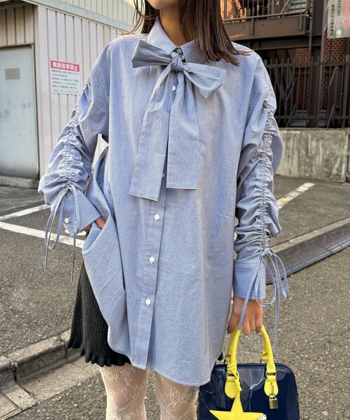 CIAOPANIC（チャオパニック）の「袖シャーリングボウタイ付ストライプシャツ（シャツ/ブラウス・レディース・ピンク/サックスブルー/イエロー・ONE SIZE）」の22枚目の写真