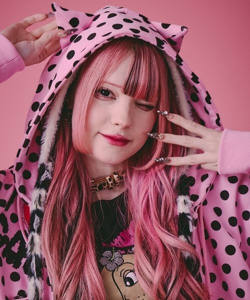 GALFY(ガルフィー)の「GALFY/ガルフィー/ポップポップILOVEGAL パーカー(パーカー・レディース・ピンク/ホワイト/ブラック・F)」の10枚目の写真