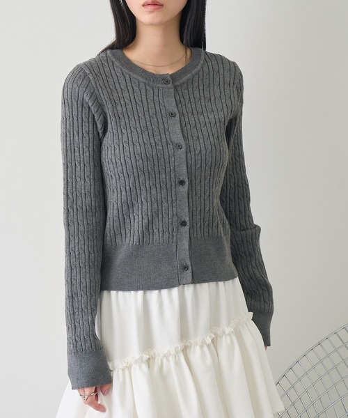 NOGLE(ノグル)の「【NOGLE/ノグル】ミニケーブルニットカーディガン(カーディガン/ボレロ・レディース・ピンク/アイボリー/ネイビー/ブルー/グレー・FREE)」の6枚目の写真