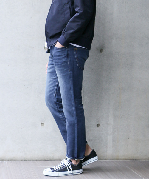 URBAN RESEARCH DOORS MENS（アーバンリサーチ ドアーズ メンズ）の「DOORS スウェットデニムスリムパンツ（その他パンツ・メンズ・ライトブルー/ブルー・38/36/40）」の2枚目の写真