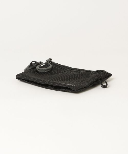 GREGORY(グレゴリー)の「ナノジッパーポーチM NANO ZIPPER POUCH M オプティックブラック(ポーチ・メンズ・ブラック・ONE SIZE)」の3枚目の写真