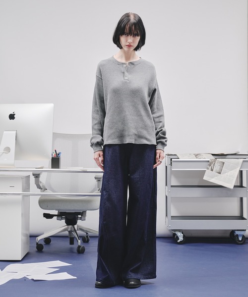 SELLE GLANT(セレグランテ)の「WAFFLE HENLEY T-SHIRT/ワッフルヘンリーネックTシャツ(Tシャツ/カットソー・メンズ・ボルドー/ブラック/グレー・LARGE/MEDIUM/SMALL)」の22枚目の写真