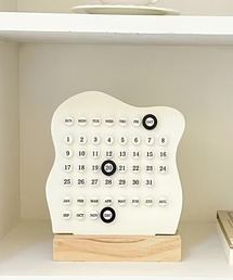 Vini（ヴィニ）の「モダンミニマル 卓上カレンダー（インテリア雑貨）」