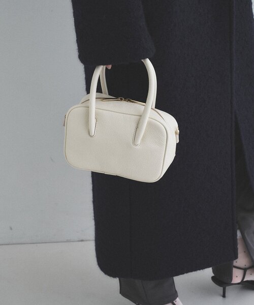 CODE A(コードエー)の「MOFIORA|BOX MINI with strap(ハンドバッグ・レディース・ブラック/ホワイト・00)」の5枚目の写真