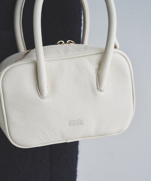 CODE A(コードエー)の「MOFIORA|BOX MINI with strap(ハンドバッグ・レディース・ブラック/ホワイト・00)」の8枚目の写真