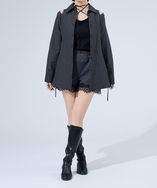 Ellno de Mavie(エルノデメヴィ)の「レースドッキングショートパンツ(その他パンツ・レディース・チャコール/ブラック・FREE)」の6枚目の写真