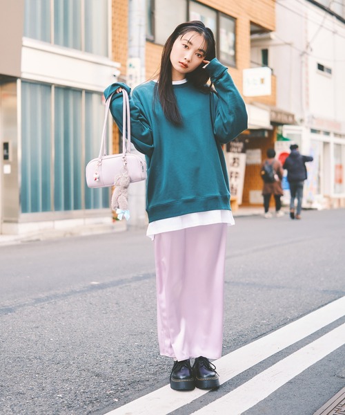 COLORME(カラーミー)の「【AKB48 伊藤百花 着用】スタイルアップ スリット入りサテンスカート(スカート・レディース・ライラック/ブルー・FREE)」の9枚目の写真