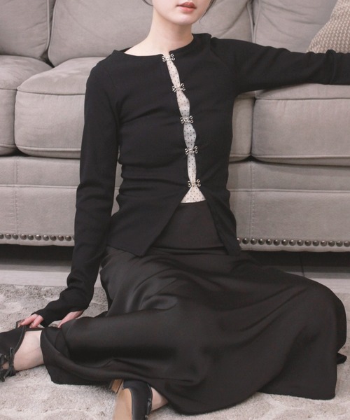 Reurie'(レウリィ)の「オリジナルホックデザインカーディガン / 長袖 シルバーパーツ レイヤード 体型カバー モード カジュアル フェミニン(カーディガン/ボレロ・レディース・ブラック/チャコールグレー/ベージュ・FREE)」の21枚目の写真