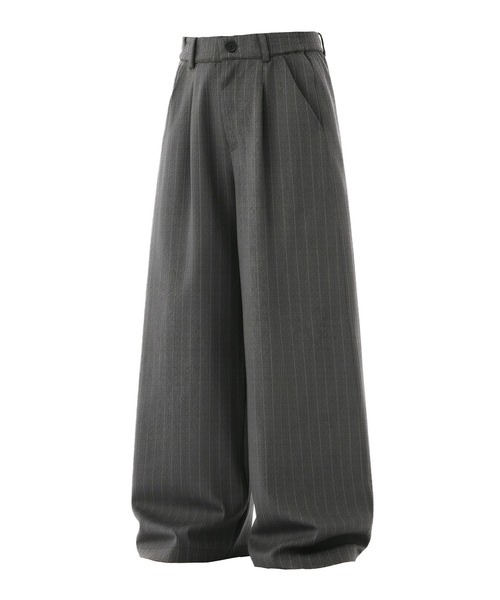 CORPUS TOKYO（コーパス トーキョー）の「タックワイドストライプトラウザー（スラックス・メンズ・グレー/ブラック・4/3/2/1）」の4枚目の写真