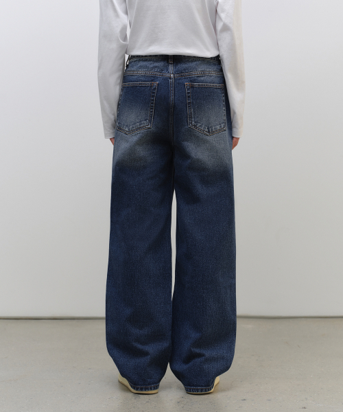 MUSINSA STANDARD（ムシンサスタンダード）の「ワンタックワイドデニムパンツ [ミディアムインディゴ]（デニムパンツ・メンズ・その他・26/27/28/29/30/31/32/33/34/36/38/40/42）」の3枚目の写真