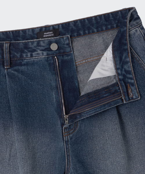MUSINSA STANDARD（ムシンサスタンダード）の「ワンタックワイドデニムパンツ [ミディアムインディゴ]（デニムパンツ・メンズ・その他・26/27/28/29/30/31/32/33/34/36/38/40/42）」の4枚目の写真