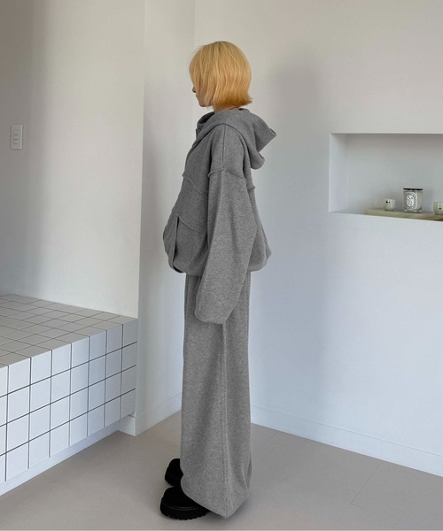sedacle(セダクル)の「星スタッズサーマル切り替えパーカー(パーカー・メンズ・グレー/ブラック・SMALL/MEDIUM/LARGE)」の12枚目の写真