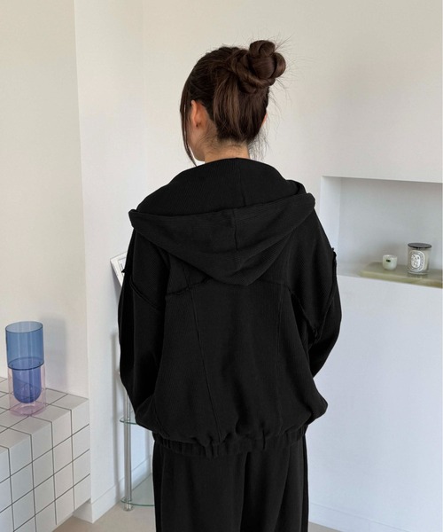 sedacle(セダクル)の「星スタッズサーマル切り替えパーカー(パーカー・メンズ・グレー/ブラック・SMALL/MEDIUM/LARGE)」の22枚目の写真