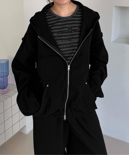 sedacle(セダクル)の「星スタッズサーマル切り替えパーカー(パーカー・メンズ・グレー/ブラック・SMALL/MEDIUM/LARGE)」の20枚目の写真
