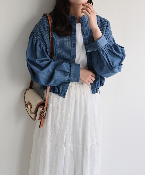 ap retro(アプレトロ)の「【India Fabric】ピンタックデニム シャツブルゾン / ショート丈(シャツ/ブラウス・レディース・ダークブルー/ライトブルー/ブルー・LARGE/MEDIUM)」の9枚目の写真