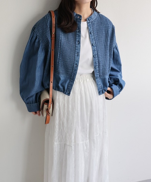 ap retro(アプレトロ)の「【India Fabric】ピンタックデニム シャツブルゾン / ショート丈(シャツ/ブラウス・レディース・ダークブルー/ライトブルー/ブルー・LARGE/MEDIUM)」の7枚目の写真