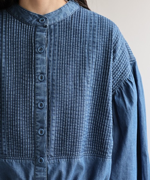 ap retro(アプレトロ)の「【India Fabric】ピンタックデニム シャツブルゾン / ショート丈(シャツ/ブラウス・レディース・ダークブルー/ライトブルー/ブルー・LARGE/MEDIUM)」の17枚目の写真