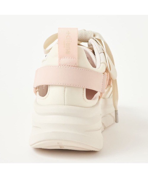 +diana(プラスダイアナ)の「スポサンスニーカー(スニーカー・レディース・ブラック/アイボリー・22.0cm/22.5cm/23.0cm/23.5cm/24.0cm/25.0cm/25.5cm/21.5cm/24.5cm)」の13枚目の写真