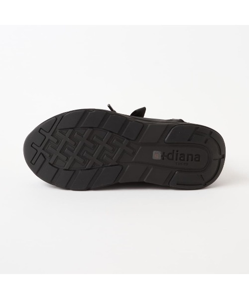 +diana(プラスダイアナ)の「スポサンスニーカー(スニーカー・レディース・ブラック/アイボリー・22.0cm/22.5cm/23.0cm/23.5cm/24.0cm/25.0cm/25.5cm/21.5cm/24.5cm)」の7枚目の写真
