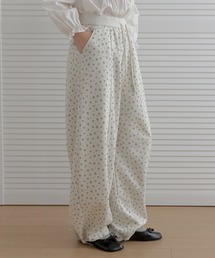 UNE MANSION | 【2026SS新作アイテム】【ストレスフリーウエストゴム仕様】バックポイントポケットラブリーリブフラワーストリングワイドバルーンパンツ(その他パンツ)