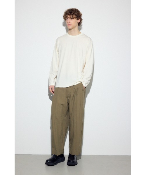 AZUL by moussy（アズールバイマウジー）の「スムースタッチ長袖トップス（Tシャツ/カットソー・メンズ・ブラック/ホワイト/ライトブラック・SMALL/MEDIUM/LARGE）」の7枚目の写真