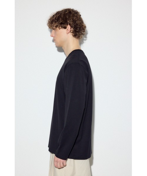AZUL by moussy（アズールバイマウジー）の「スムースタッチ長袖トップス（Tシャツ/カットソー・メンズ・ブラック/ホワイト/ライトブラック・SMALL/MEDIUM/LARGE）」の20枚目の写真