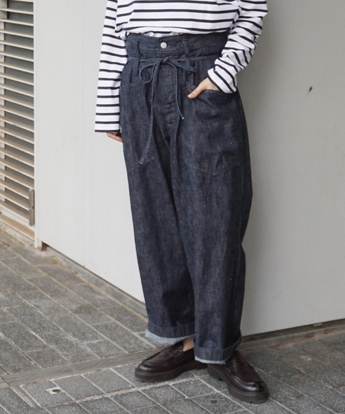 JOURNAL STANDARD LUXE(ジャーナルスタンダード ラックス)の「10OZデニム ARMYビッグパンツ(デニムパンツ・レディース・ネイビー・FREE)」の1枚目の写真