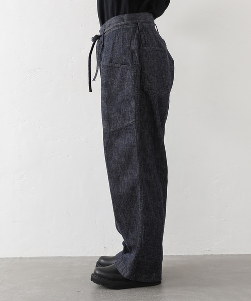 JOURNAL STANDARD LUXE(ジャーナルスタンダード ラックス)の「10OZデニム ARMYビッグパンツ(デニムパンツ・レディース・ネイビー・FREE)」の18枚目の写真