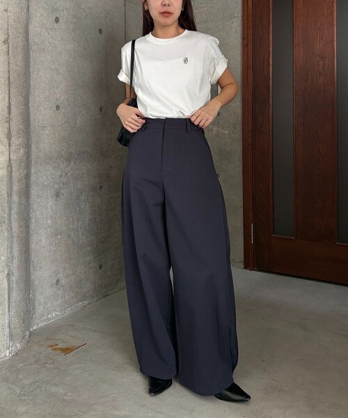 CAPRICIEUX LE'MAGE（カプリシューレマージュ）の「【全8色/サイズ展開あり】LE'MAGE1ポイントTシャツ（Tシャツ/カットソー・レディース・ブルー/ピンク/ライトグレー/チャコールグレー/ブラック/ベージュ/ブラウン/ホワイト・SMALL/MEDIUM）」の12枚目の写真