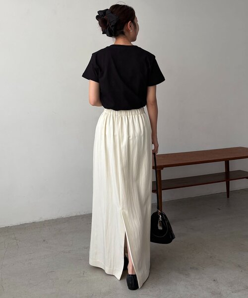 CAPRICIEUX LE'MAGE（カプリシューレマージュ）の「【全8色/サイズ展開あり】LE'MAGE1ポイントTシャツ（Tシャツ/カットソー・レディース・ブルー/ピンク/ライトグレー/チャコールグレー/ブラック/ベージュ/ブラウン/ホワイト・SMALL/MEDIUM）」の18枚目の写真