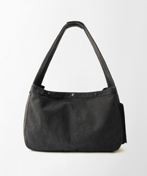 OUTSTANDING（アウトスタンディング）の「NEWSPAPER BAG_BLACK（メッセンジャーバッグ）」