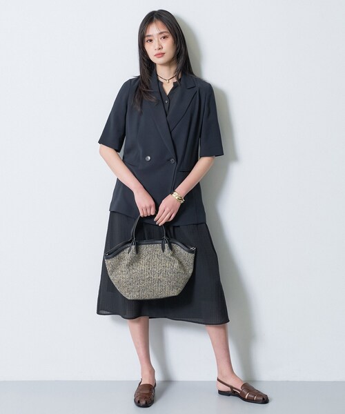 INDIVI(インディヴィ)の「【着る日傘】ハーフスリーブダブルジャケット(テーラードジャケット・レディース・ブラック/ネイビー/ライトグレー系5・36/38/40/03/05/13/15 /19)」の11枚目の写真
