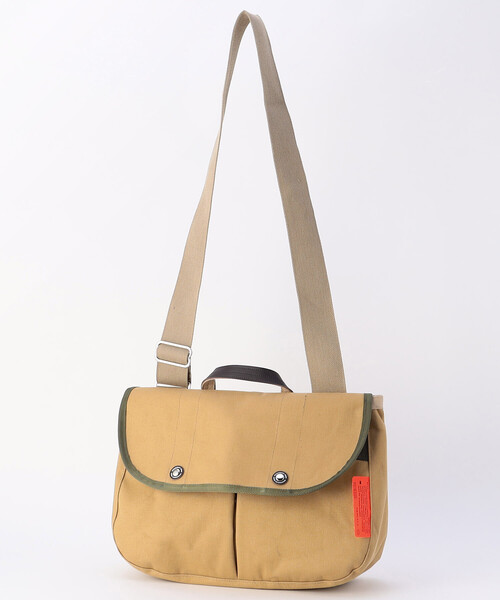 WEEKEND(ER)（ウィークエンダー）の「WEEKEND(ER)/ウィークエンダー WORKERS GAME BAG コットンキャンバス ショルダーバッグ（ショルダーバッグ・メンズ・ブラック/ベージュ・ONE SIZE）」の6枚目の写真