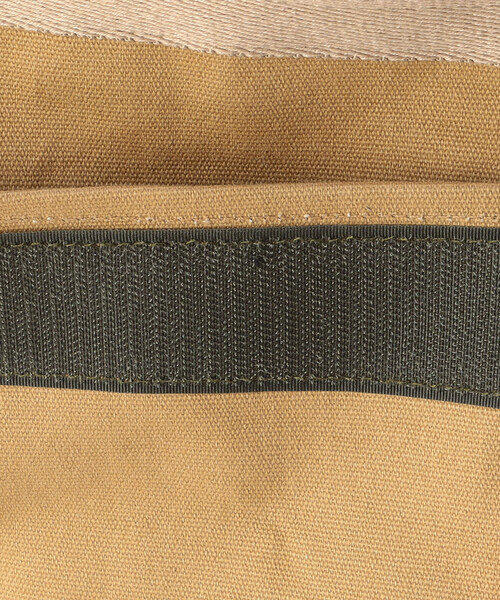 WEEKEND(ER)（ウィークエンダー）の「WEEKEND(ER)/ウィークエンダー WORKERS GAME BAG コットンキャンバス ショルダーバッグ（ショルダーバッグ・メンズ・ブラック/ベージュ・ONE SIZE）」の12枚目の写真