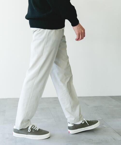 URBAN RESEARCH DOORS(アーバンリサーチドアーズ)の「『イージーケア/速乾/UVカット』クイックドライ テーパードトラウザー(その他パンツ・メンズ・ホワイト系その他/グリーン/ネイビー/チャコールグレー・SMALL/MEDIUM/X-LARGE/LARGE)」の7枚目の写真