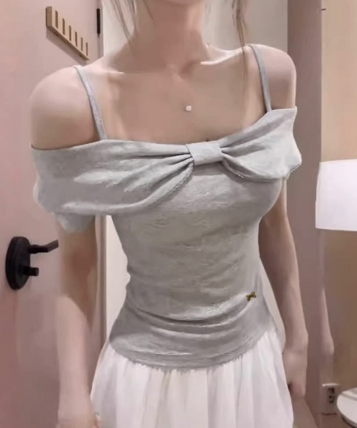 Miniministore(ミニミニストア)の「リボン オフショルダートップスレディース(Tシャツ/カットソー・レディース・オフホワイト/ライトグレー/ピンク・FREE)」の2枚目の写真