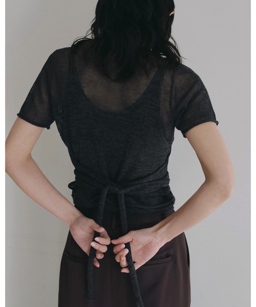 anuke（アンヌーク）の「Wrapcami Layered Knit（ニット/セーター・レディース・チャコールグレー/クリーム・FREE）」の5枚目の写真