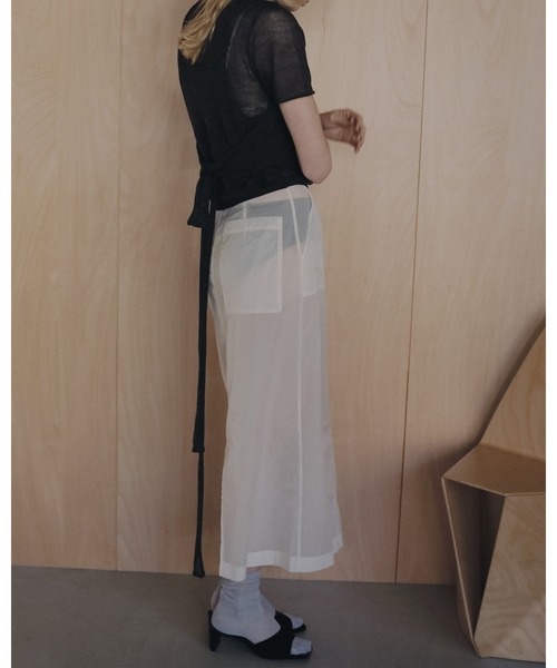 anuke（アンヌーク）の「Wrapcami Layered Knit（ニット/セーター・レディース・チャコールグレー/クリーム・FREE）」の10枚目の写真