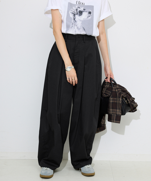 SLOBE IENA（スローブイエナ）の「《接触冷感/追加3》ライトチノタックカーブトラウザー（チノパンツ・レディース・ベージュ・38/36）」の15枚目の写真