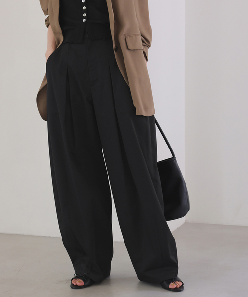 SLOBE IENA（スローブイエナ）の「《接触冷感/追加3》ライトチノタックカーブトラウザー（チノパンツ・レディース・ベージュ・38/36）」の21枚目の写真