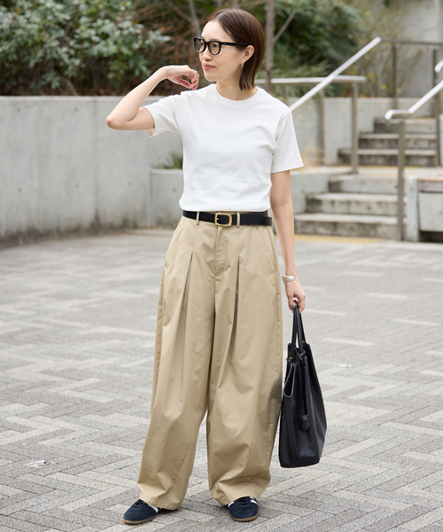 SLOBE IENA(スローブイエナ)の「《接触冷感/追加3》ライトチノタックカーブトラウザー(チノパンツ・レディース・ベージュ/ブラック・38/36)」の17枚目の写真