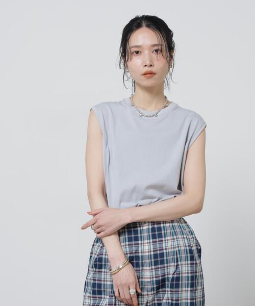 NANO universe(ナノユニバース)の「Anti Soaked(R) 汗染み防止カラフルノースリTシャツ(Tシャツ/カットソー・レディース・ブルーグレー/ライトイエロー/レッド/ブラウン/ライトピンク・FREE)」の7枚目の写真