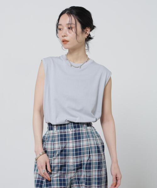 NANO universe(ナノユニバース)の「Anti Soaked(R) 汗染み防止カラフルノースリTシャツ(Tシャツ/カットソー・レディース・ブルーグレー/ライトイエロー/レッド/ブラウン/ライトピンク・FREE)」の8枚目の写真