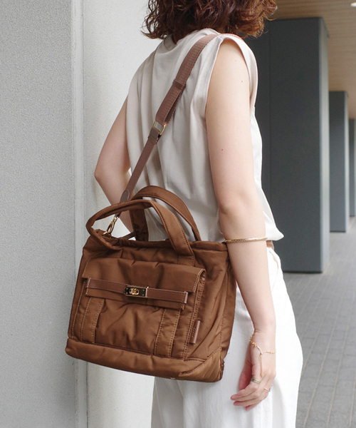 story.(ストーリー)の「Story./ストーリー FLAP P TOTE M(トートバッグ・レディース・ブラック/ブラウン・FREE)」の7枚目の写真