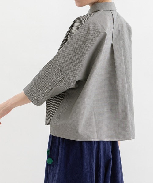 nop de nod(ノップドゥノッド)の「miscクロップド6分袖ワイドシャツ(シャツ/ブラウス・レディース・ブルー/オフホワイト/スミクロ・3)」の5枚目の写真